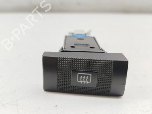 switch-kia-rio-i-hatchback-dc-2000-2001-2002-2003-2004-2005-2006-36567733 main image