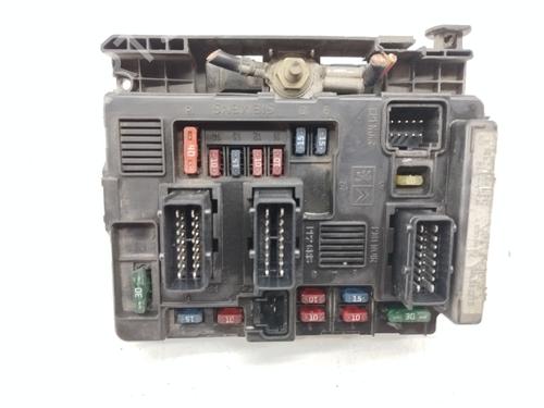 fuse-box-peugeot-307-3ac-2000-2001-2002-2003-2004-2005-2006-2007-2008-2009-2010-2011-2012-36567741 main image