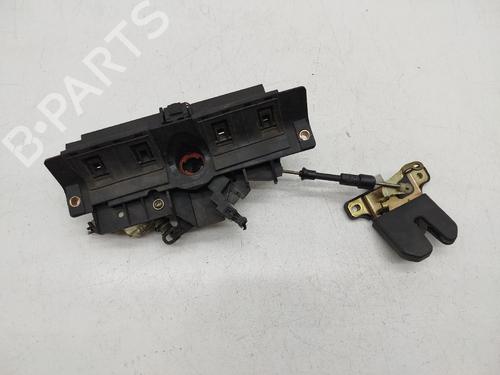 tailgate-lock-audi-a6-c5-4b2-4b4-1997-1998-1999-2000-2001-2002-2003-2004-2005-36567747 main image