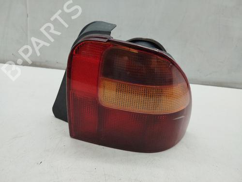 right-taillight-rover-45-i-hatchback-rt-2000-2001-2002-2003-2004-2005-36643968 main image
