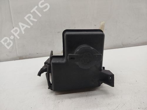 windscreen-washer-tank-hyundai-getz-tb-2001-2002-2003-2004-2005-2006-2007-2008-2009-2010-2011-36871178 main image