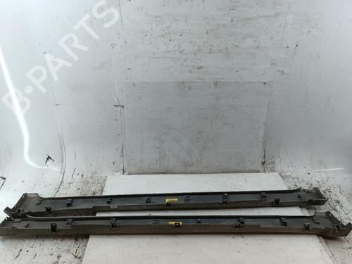 Sideskirt rechts Sideskirt rechts NISSAN LEAF (ZE1) Electric (150 hp) 36871281 36871281