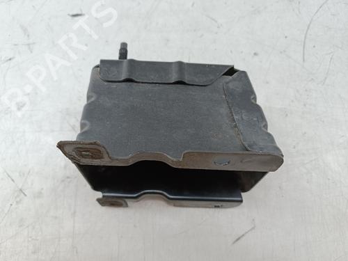 Used Front bumper reinforcement Front bumper reinforcement 36871297 36871297