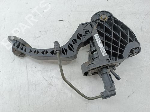 koblingspedal koblingspedal AUDI A3 (8P1) 1.9 TDI (105 hp) 36871351 36871351