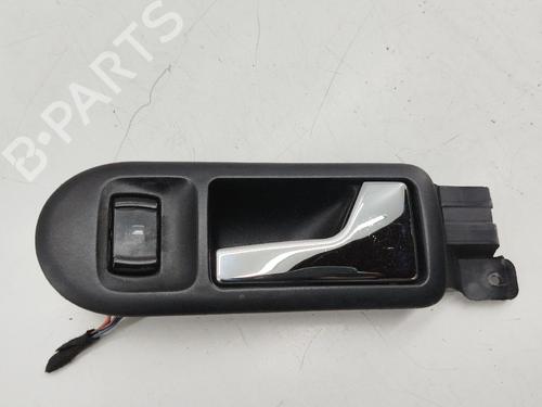 front-right-interior-door-handle-vw-golf-iv-1j1-1997-1998-1999-2000-2001-2002-2003-2004-2005-2006-2007-2008-36871588 main image