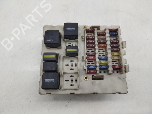 Used Fuse box Fuse box 36871796 36871796
