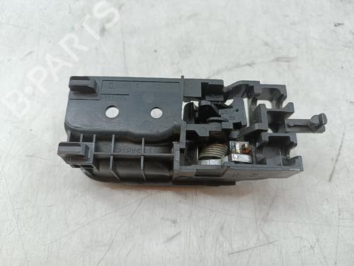 Used Front left interior door handle Front left interior door handle 37000151 37000151