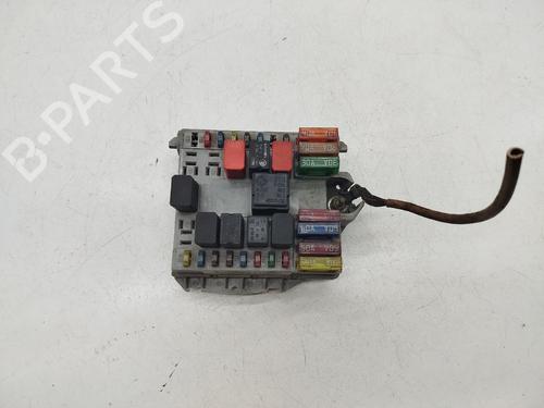 Used Fuse box Fuse box 37000168 37000168