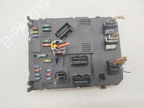 Used Fuse box Fuse box PEUGEOT 206 Hatchback (2A/C) 1.4 HDi eco 70 (68 hp) 37000228 37000228