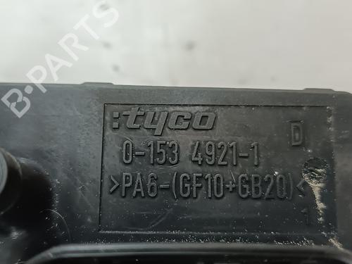 Fuse box OPEL ASTRA H GTC (A04) 1.3 CDTI (L08) | BP37000241E1 - Image 2