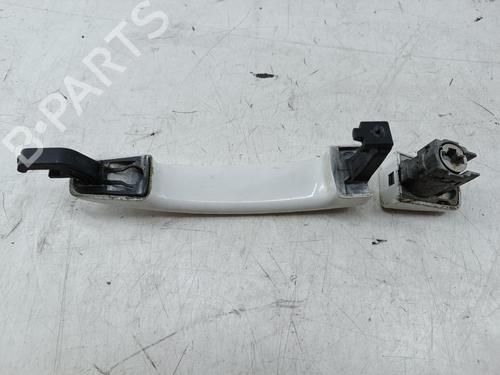 Used Front left exterior door handle Front left exterior door handle 37000252 37000252