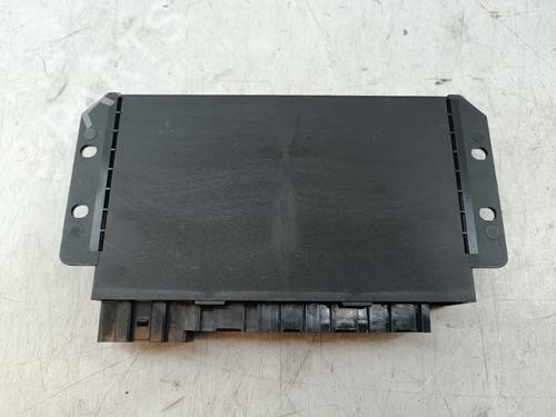 electronic-module-audi-a4-b6-avant-8e5-2000-2001-2002-2003-2004-2005-37000303 main image