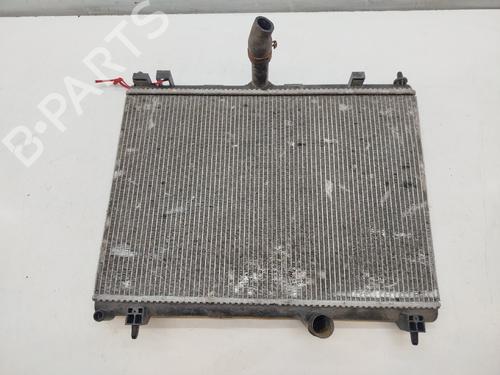 Used Water radiator Water radiator 37000361 37000361