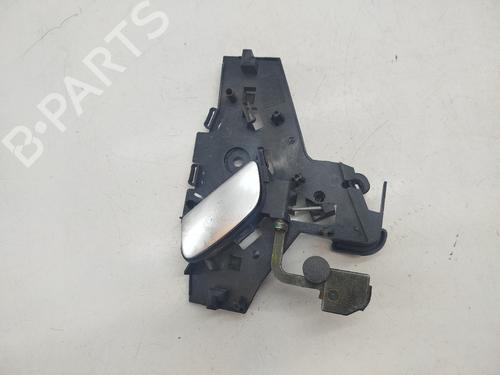 Used Rear right interior door handle Rear right interior door handle 37028538 37028538