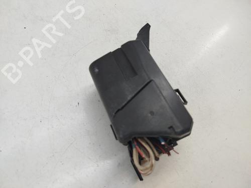Used Fuse box Fuse box 37081110 37081110