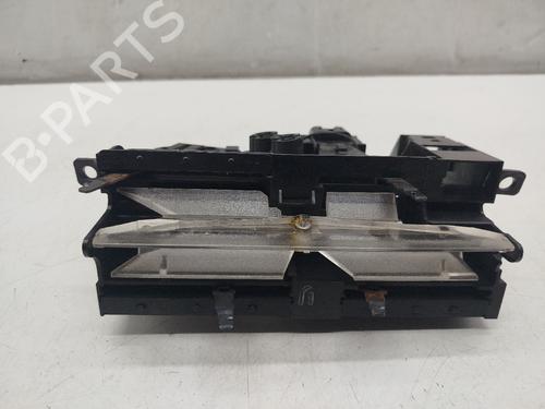 Used Climate control Climate control 37151815 37151815