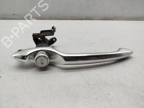 Used Front right exterior door handle Front right exterior door handle 37178781 37178781