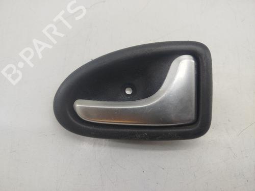 Used Front right interior door handle Front right interior door handle 37267918 37267918