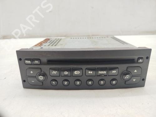 Used Radio Radio 37401165 37401165