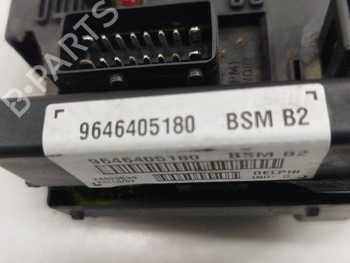Fuse box PEUGEOT 307 Break (3E) 1.4 HDi | BP37409400E1 - Image 2