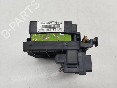 Fuse box PEUGEOT 307 Break (3E) 1.4 HDi | BP37409400E1 - Image 4