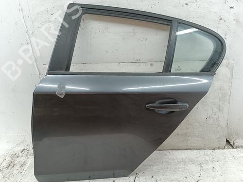 Used Left rear door Left rear door 37426469 37426469
