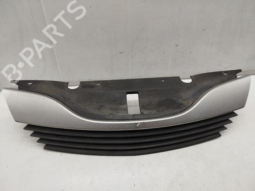 Used Grille Grille 37448478 37448478