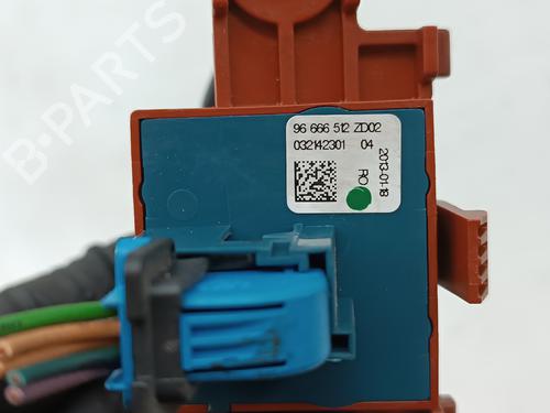 Switch PEUGEOT 508 SW I (8E_) 2.0 HDi RXH Hybrid4 | BP37462930I30 - Image 3