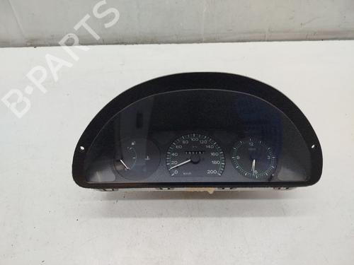 Used Instrument cluster Instrument cluster 37492061 37492061