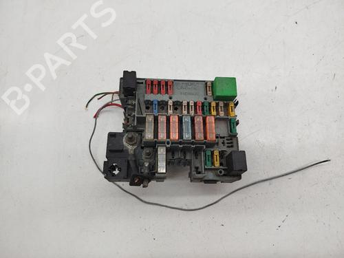 Used Fuse box Fuse box 37496636 37496636
