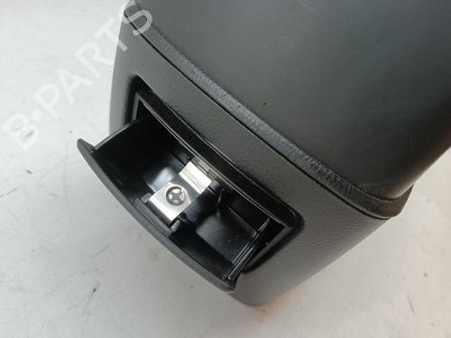 Armrest / Center console MAZDA 6 Saloon (GG) 2.0 DI (GG14) | BP37582720I20 - Image 7