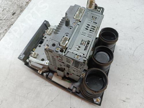 Middle console MAZDA 6 Saloon (GG) 2.0 DI (GG14) | BP37592830I22 - Image 5