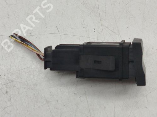Switch SKODA FABIA I Combi (6Y5) 1.4 TDI | BP37645629I30 - Image 4