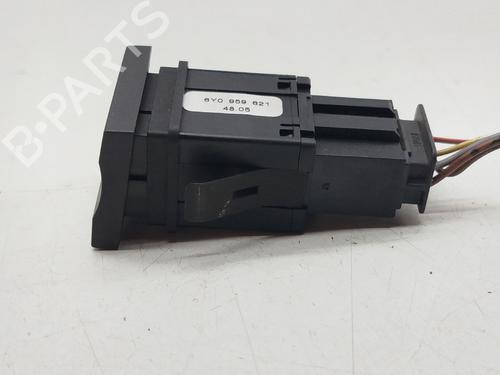 Switch SKODA FABIA I Combi (6Y5) 1.4 TDI | BP37645629I30 - Image 2