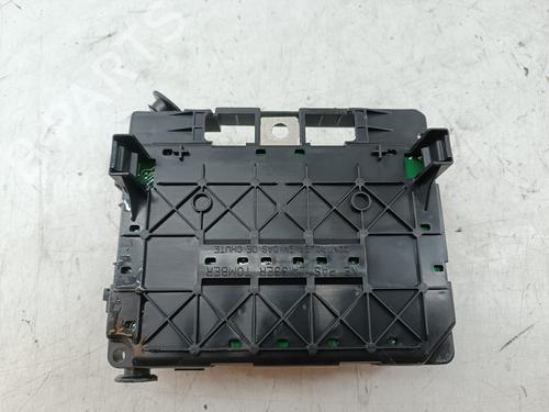 Used Fuse box Fuse box 37715390 37715390