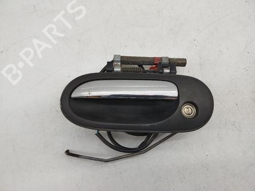 Used Front left exterior door handle Front left exterior door handle 37798046 37798046