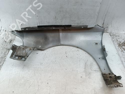 Used Right front fenders Right front fenders 38001567 38001567
