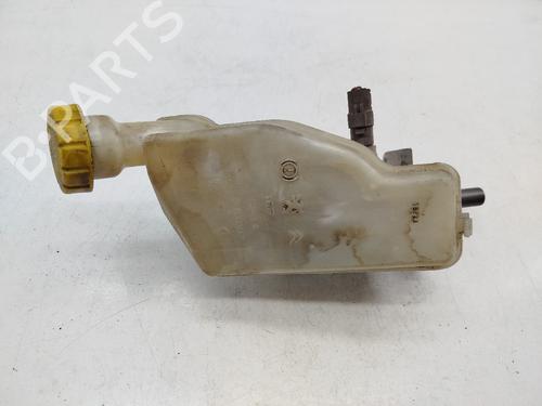 Used Brake master cylinder Brake master cylinder 38021140 38021140