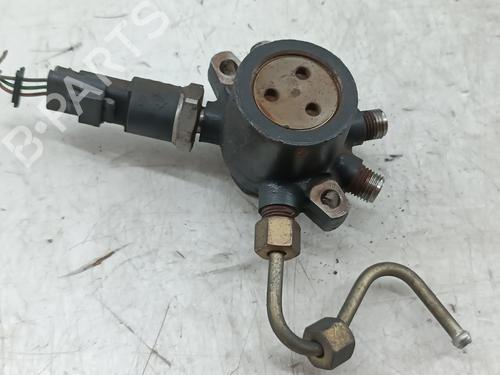 Used Injection rail Injection rail 38075243 38075243