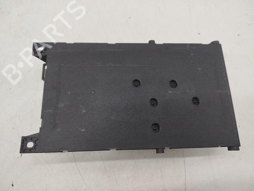 Used Fuse box Fuse box 38323873 38323873