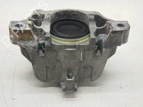 Engine mount MERCEDES-BENZ A-CLASS (W176) A 180 (176.042) | BP38323883M89 - Image 4