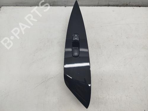 Used Right front window switch Right front window switch 38444878 38444878