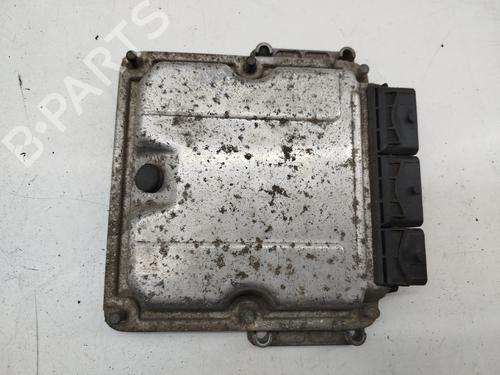 Engine control unit (ECU) RENAULT LAGUNA II (BG0/1_) 1.9 dCi (BG08, BG0G) | BP38674130M57 - Image 1