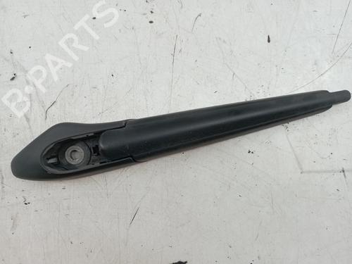 Used Rear windshield wiper arm Rear windshield wiper arm 39148727 39148727