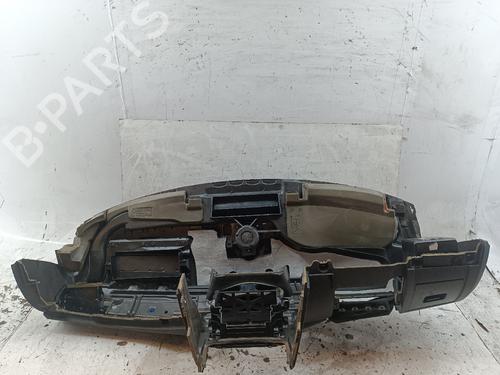 Used Dashboard Dashboard 39148750 39148750
