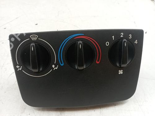 AC Styreenhet / Manøvreringsenhet AC Styreenhet / Manøvreringsenhet 39148747 39148747