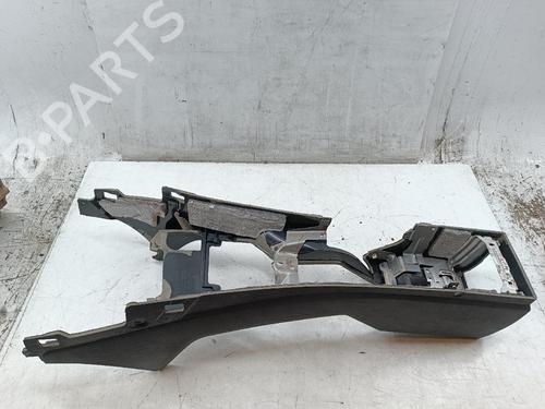 Used Armrest / Center console Armrest / Center console 39148919 39148919