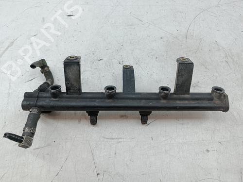 Used Injection rail Injection rail 39149011 39149011