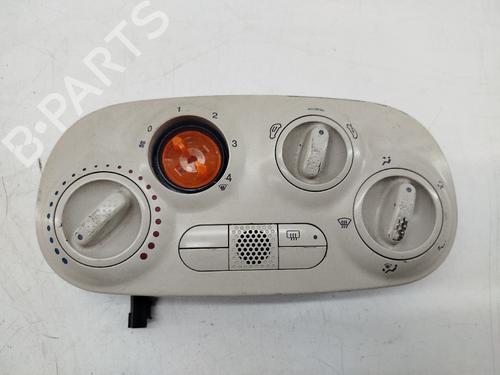 climate-control-fiat-500-312_-2007-39149038 main image
