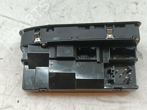 Used Left front window switch Left front window switch 39149069 39149069